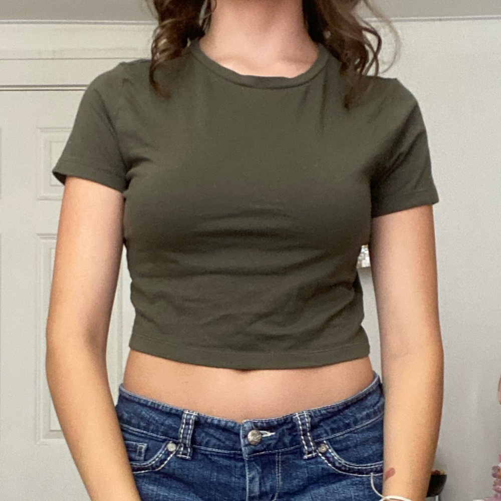 Wild Fable cropped mini tee